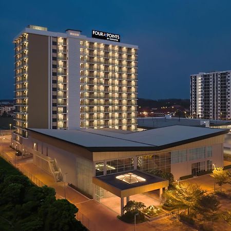 Four Points By Sheraton דסארו מראה חיצוני תמונה