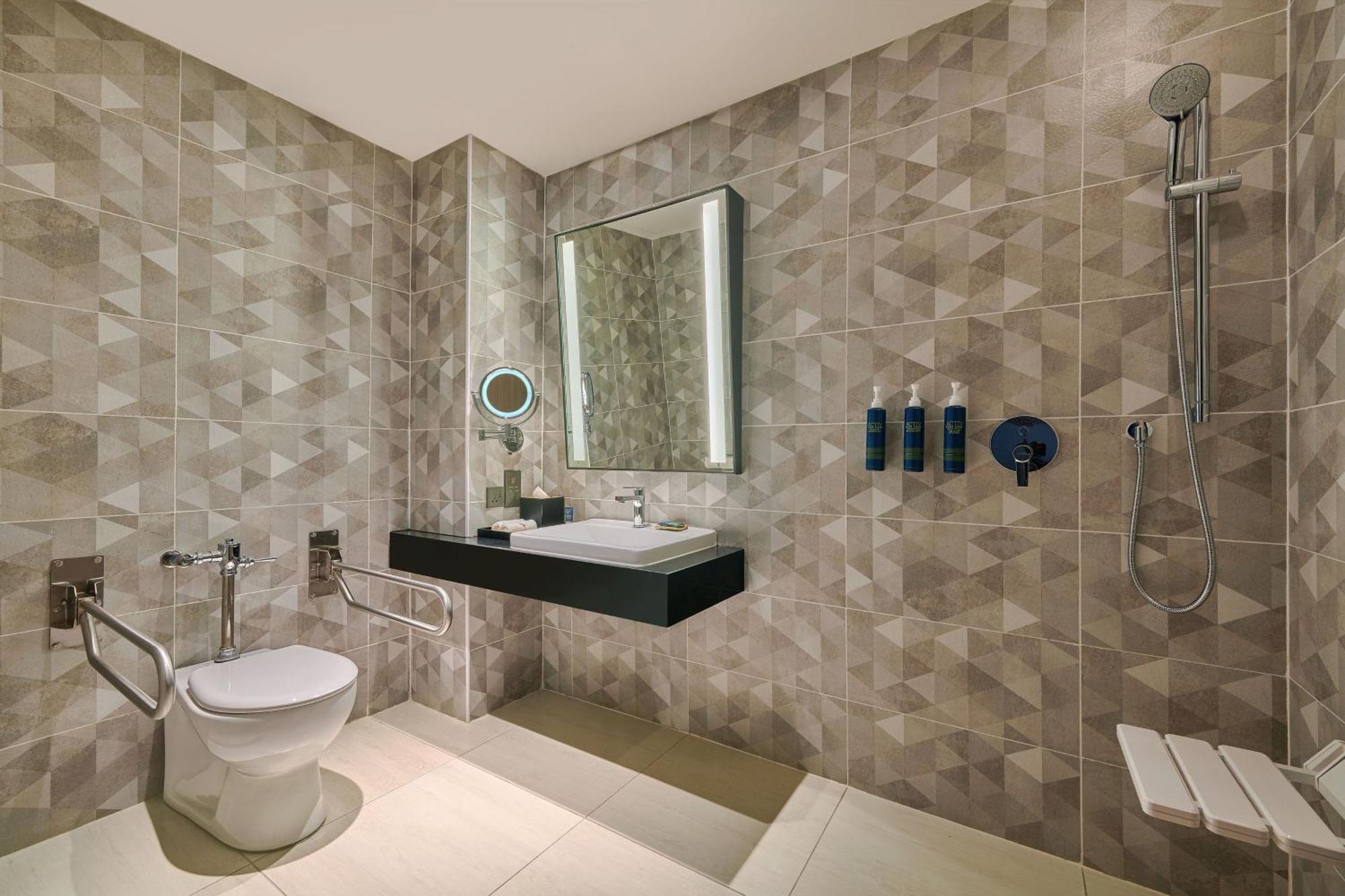 Four Points By Sheraton דסארו מראה חיצוני תמונה