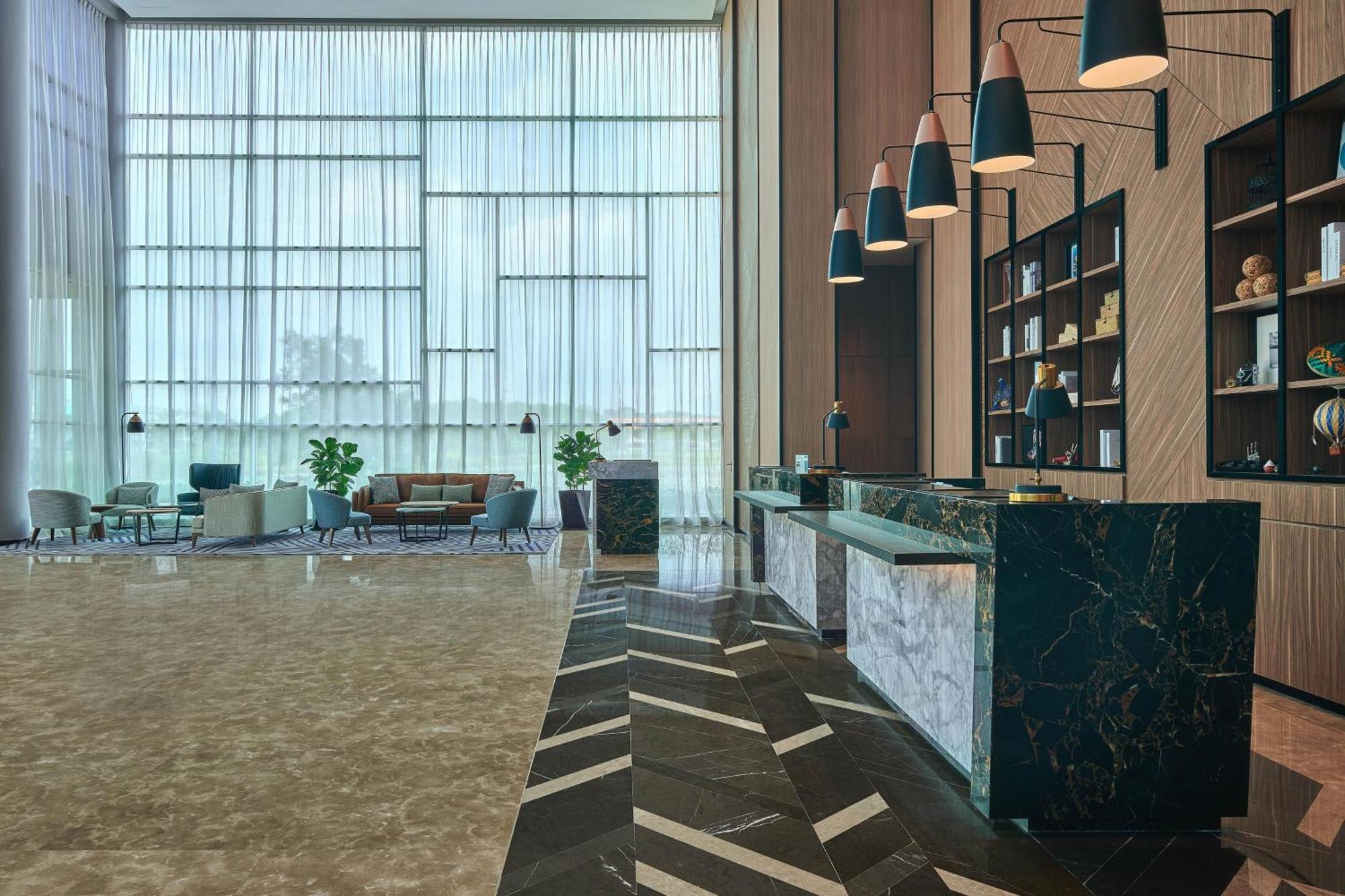 Four Points By Sheraton דסארו מראה חיצוני תמונה